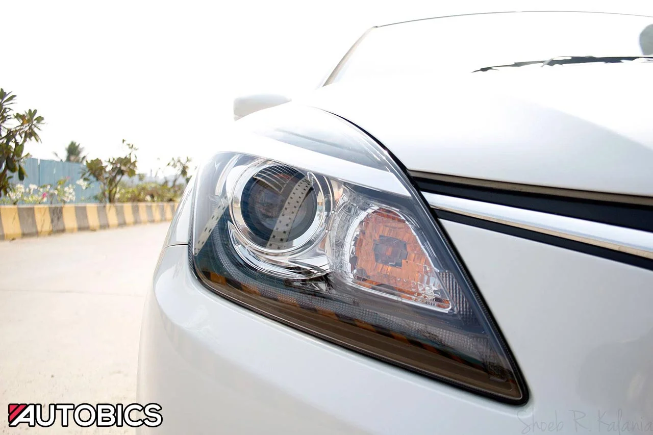Maruti Suzuki Baleno 2016 head lamp
