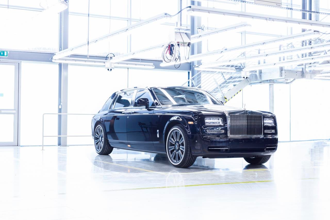 Rolls-Royce Phantom VII Last production model Clock