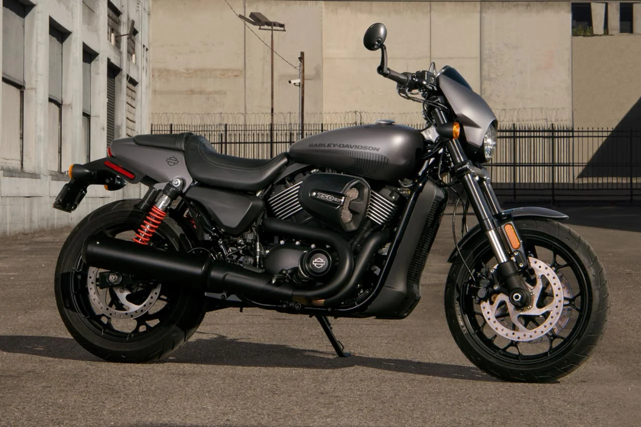 2017 Harley-Davidson Street Rod right side
