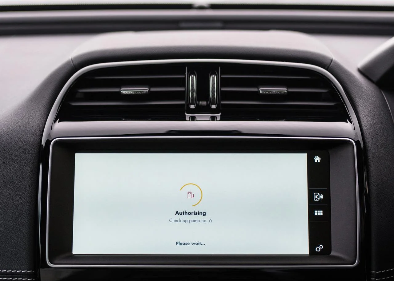 2017 Jaguar XE Shell app authorising