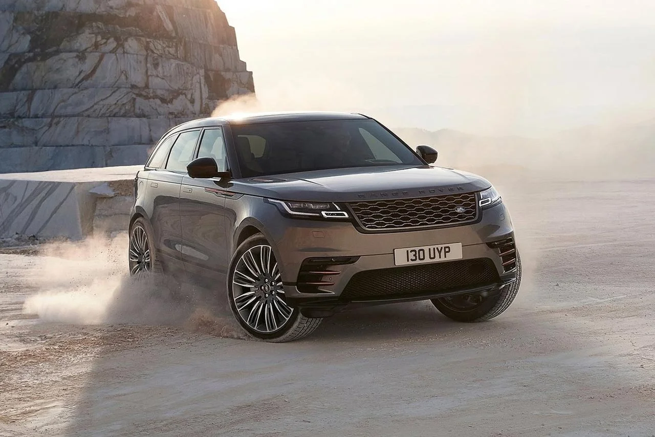 The new Range Rover Velar is a work of art on wheels 17 2017 Range Rover Velar in action