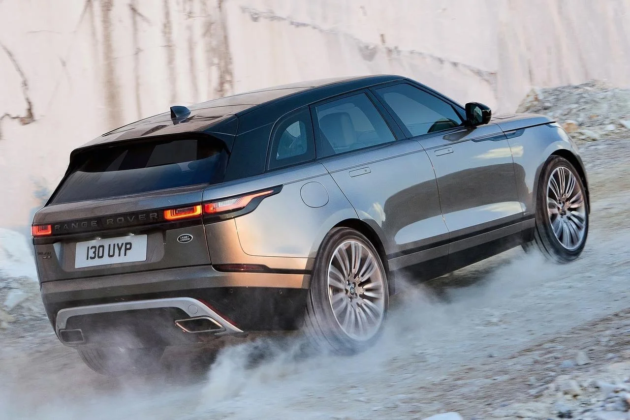 The new Range Rover Velar is a work of art on wheels 16 2017 Range Rover Velar in action