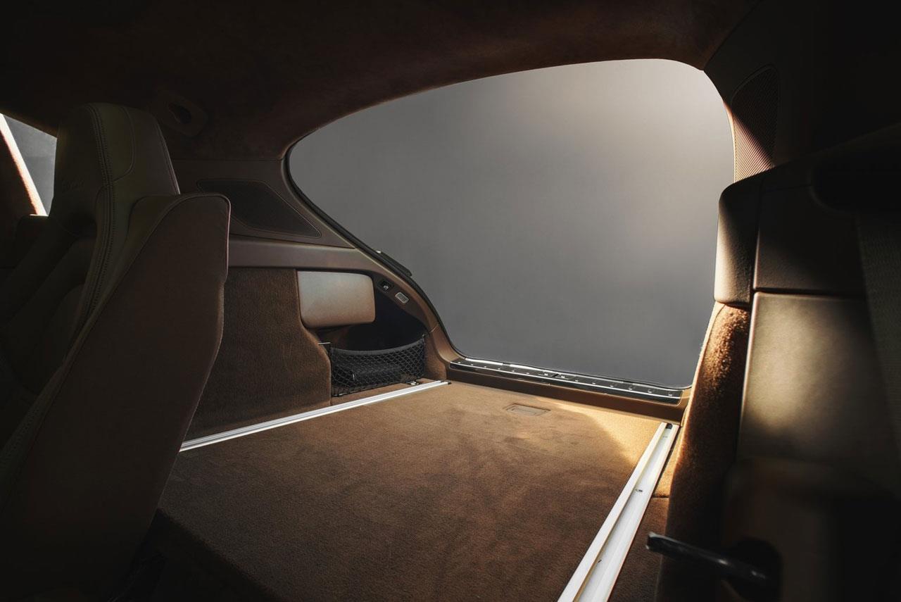 2018 Porsche Panamera Sport Turismo boot space