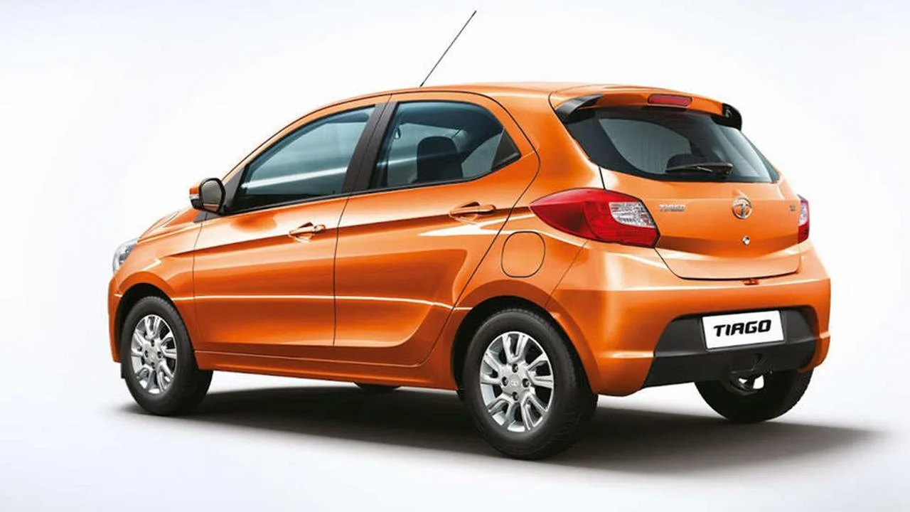 Tata Tiago Sunburst Orange rear