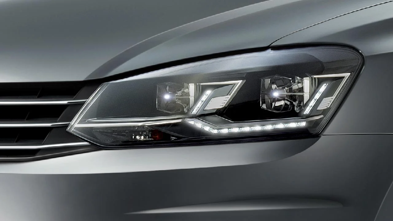 2017 Volkswagen Vento Highline Plus LED Headlamps