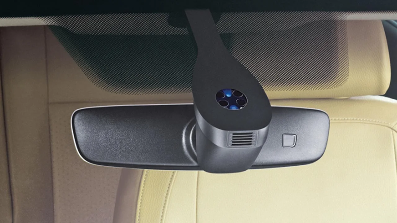 2017 Volkswagen Vento Highline Plus rain sensor