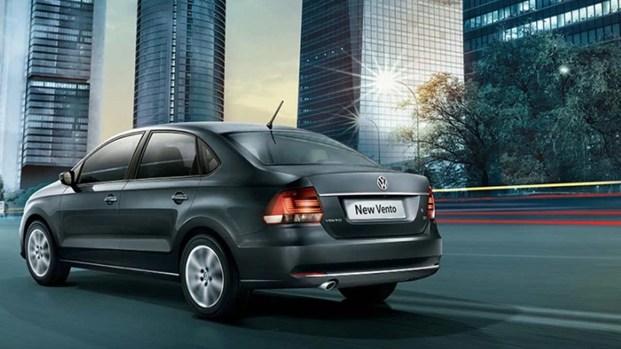 2017 Volkswagen Vento Highline Plus rear in motion
