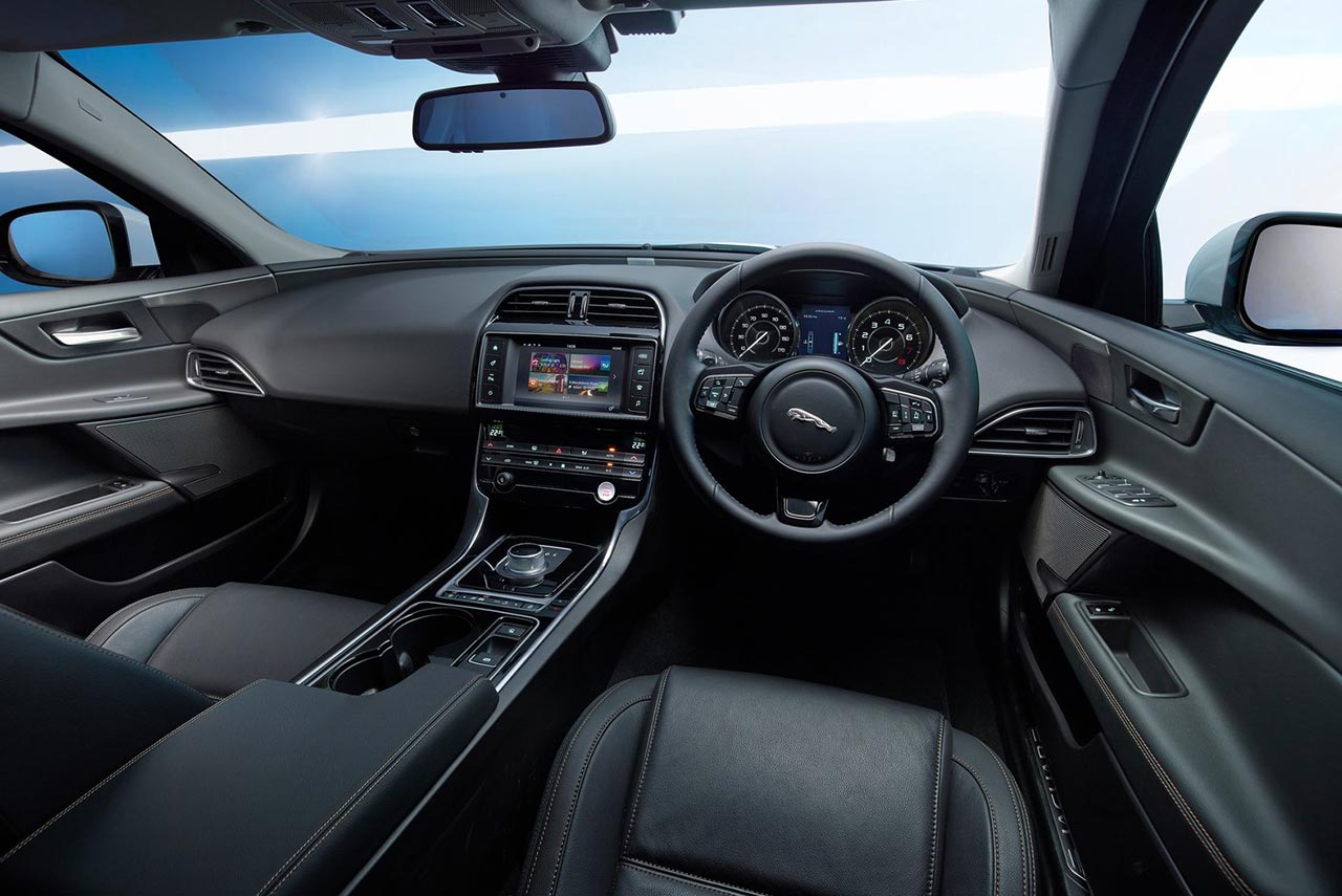 2016 Jaguar Xe Interior Autobics