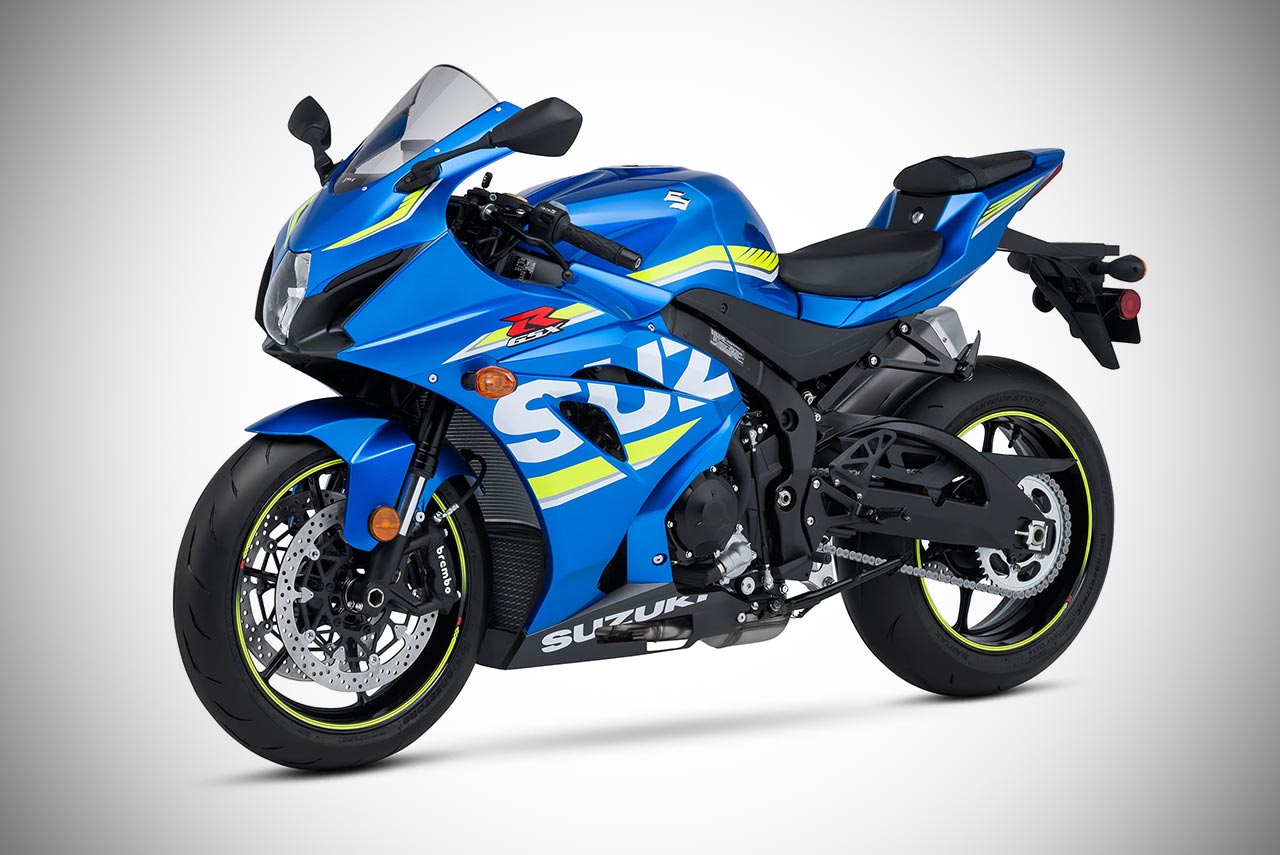 2017 suzuki gsx-r1000 metallic triton blue front left
