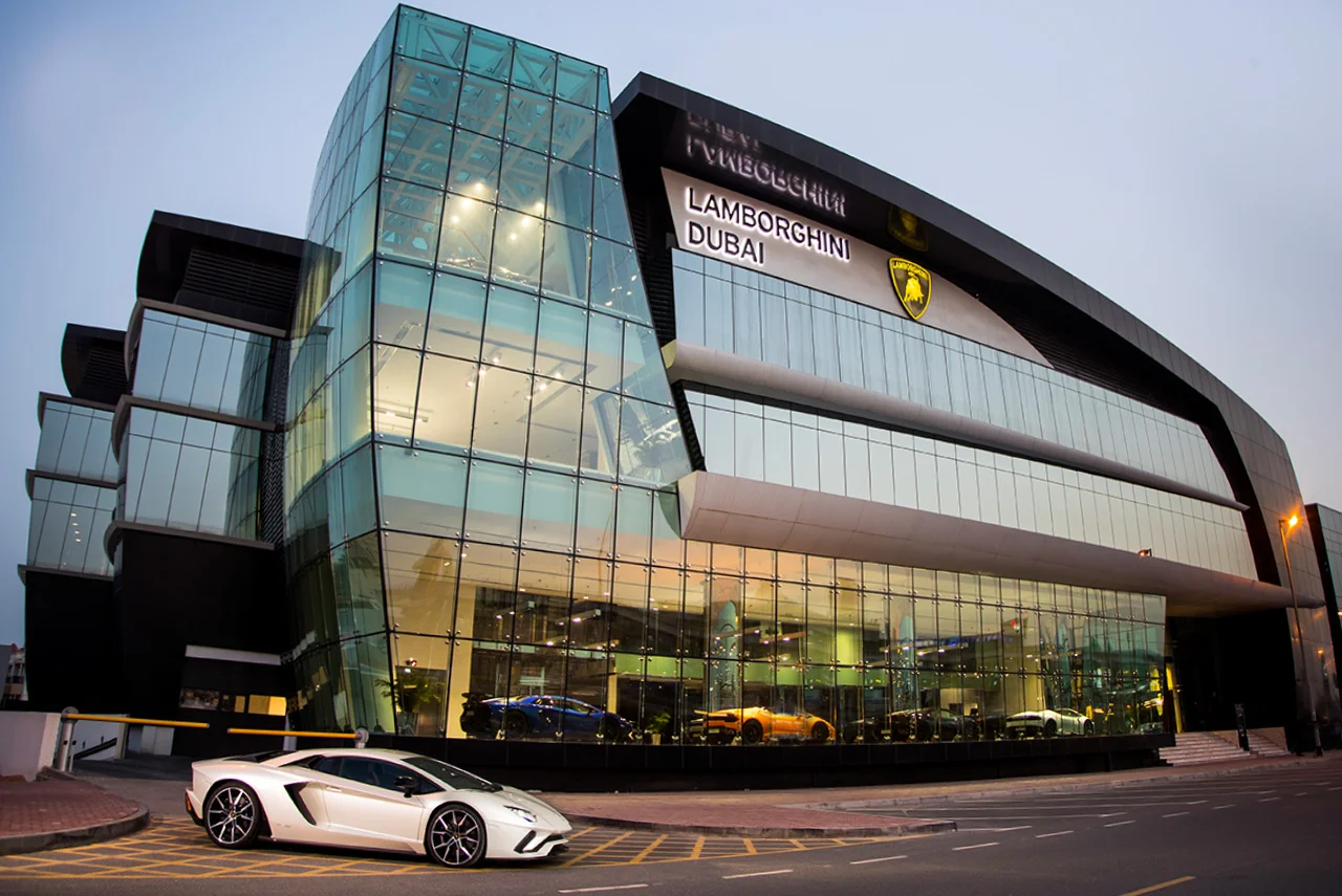 Do check out the Largest Lamborghini showroom if you visit Dubai 3 lamborghini dubai showroom