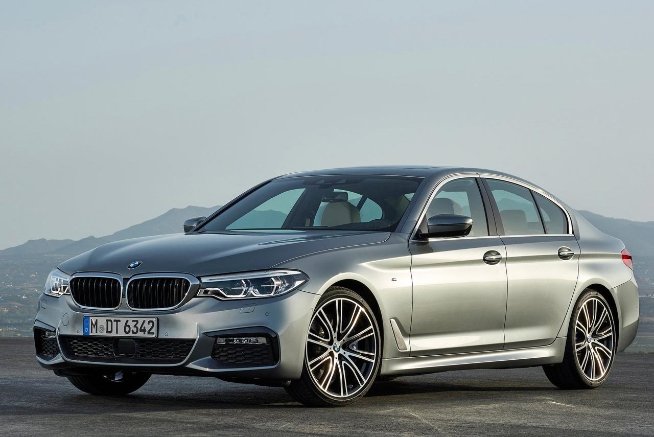 2017 bmw 5 series m sport front left