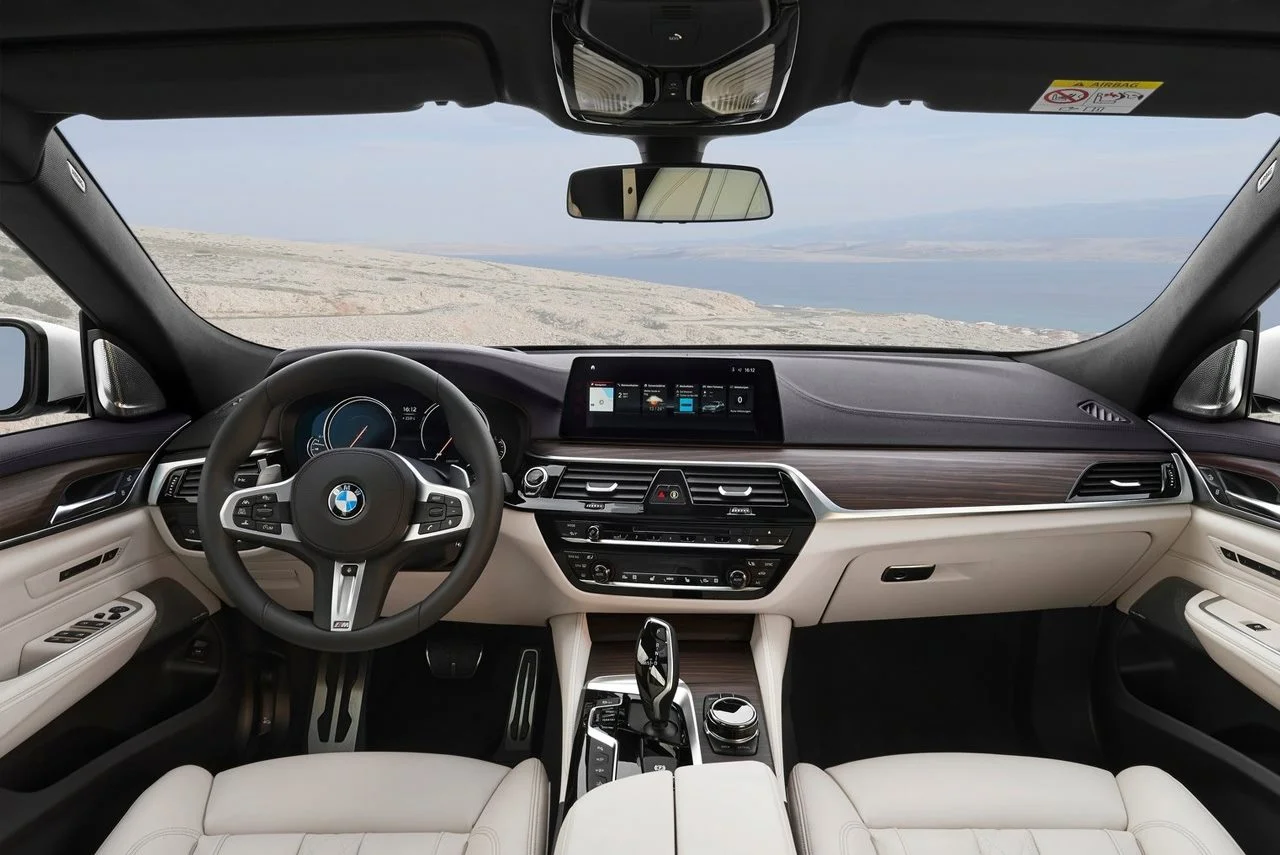 The all-new 2018 BMW 6 Series Gran Turismo unveiled 12 2018 bmw 6 series gran turismo interior