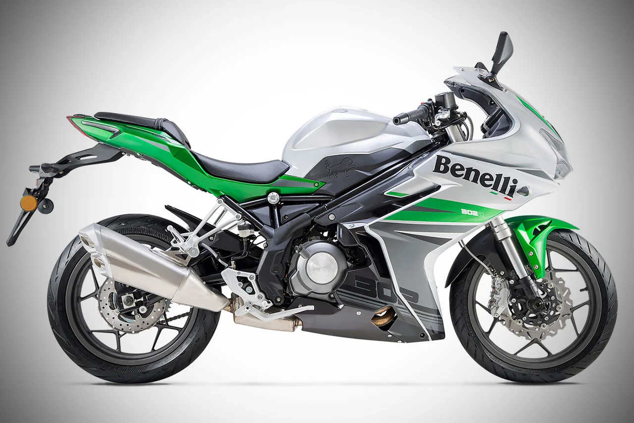2017 benelli 302r silver verde