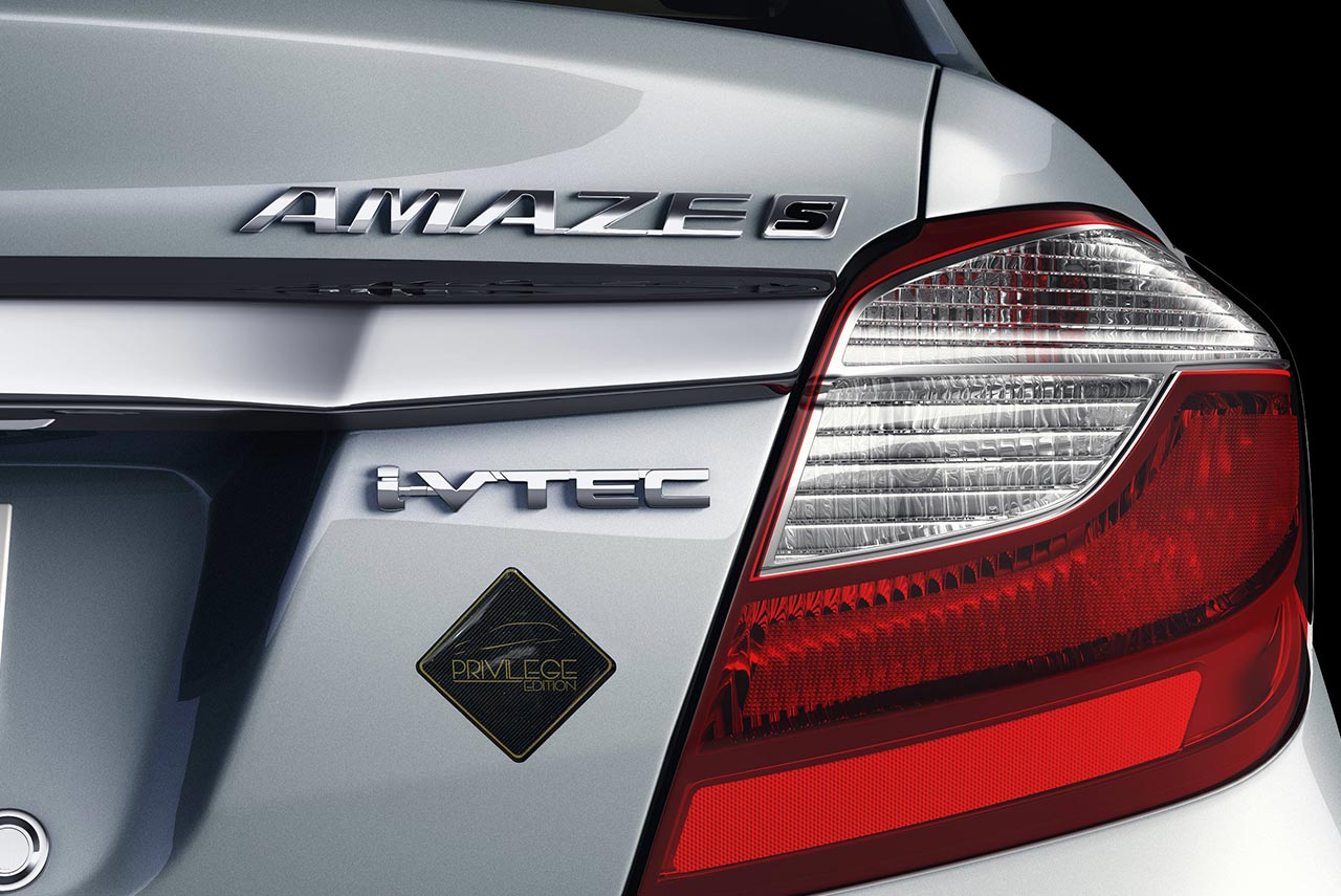 2017 honda amaze privilege edition badge