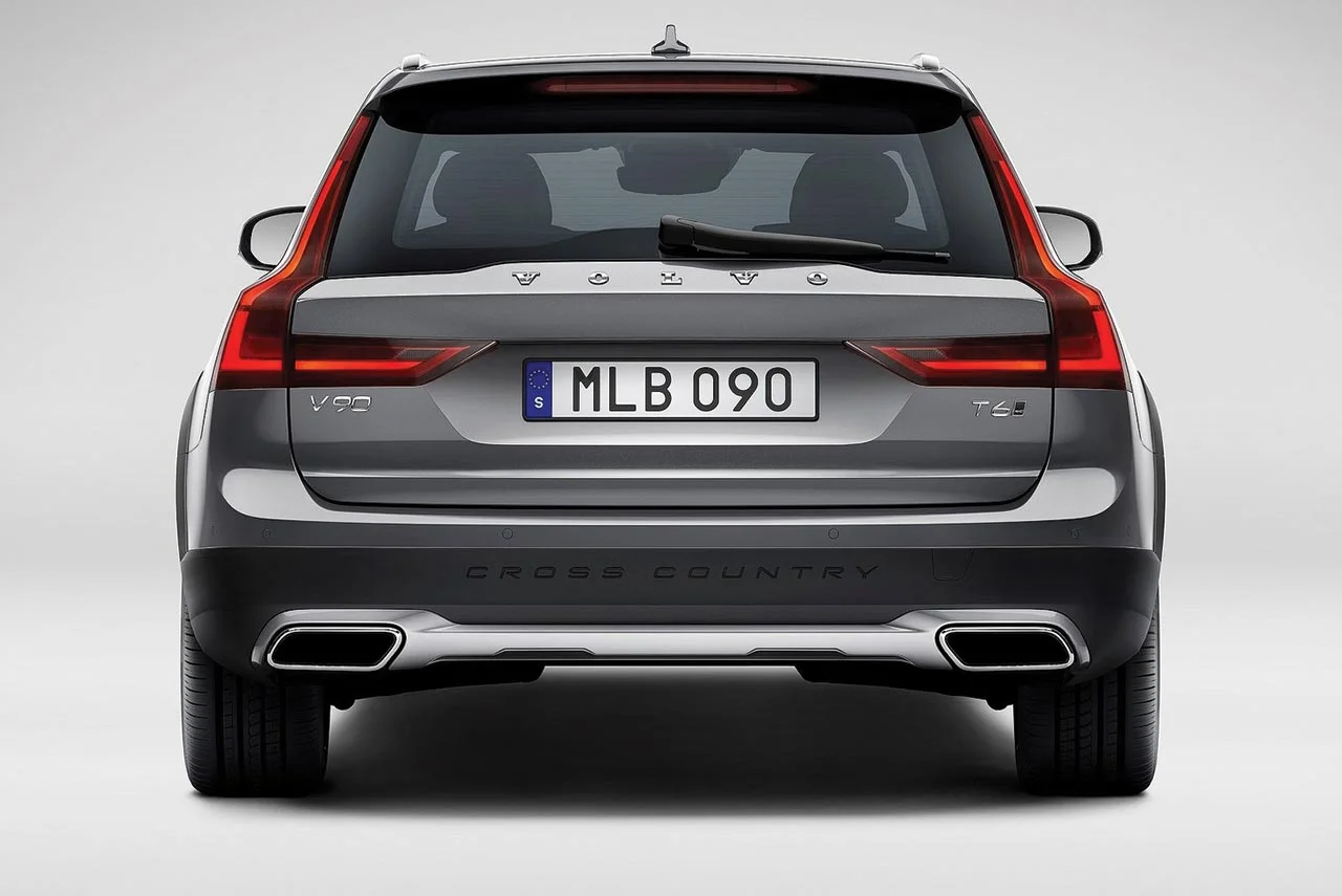 Volvo V90 Cross Country launched in India; Priced at INR 60 Lakh 11 2017 volvo v90 cross country rear