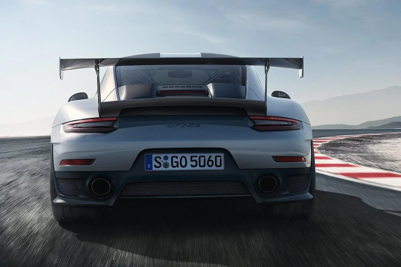 2018 porsche 911 gt2 rs rear motion