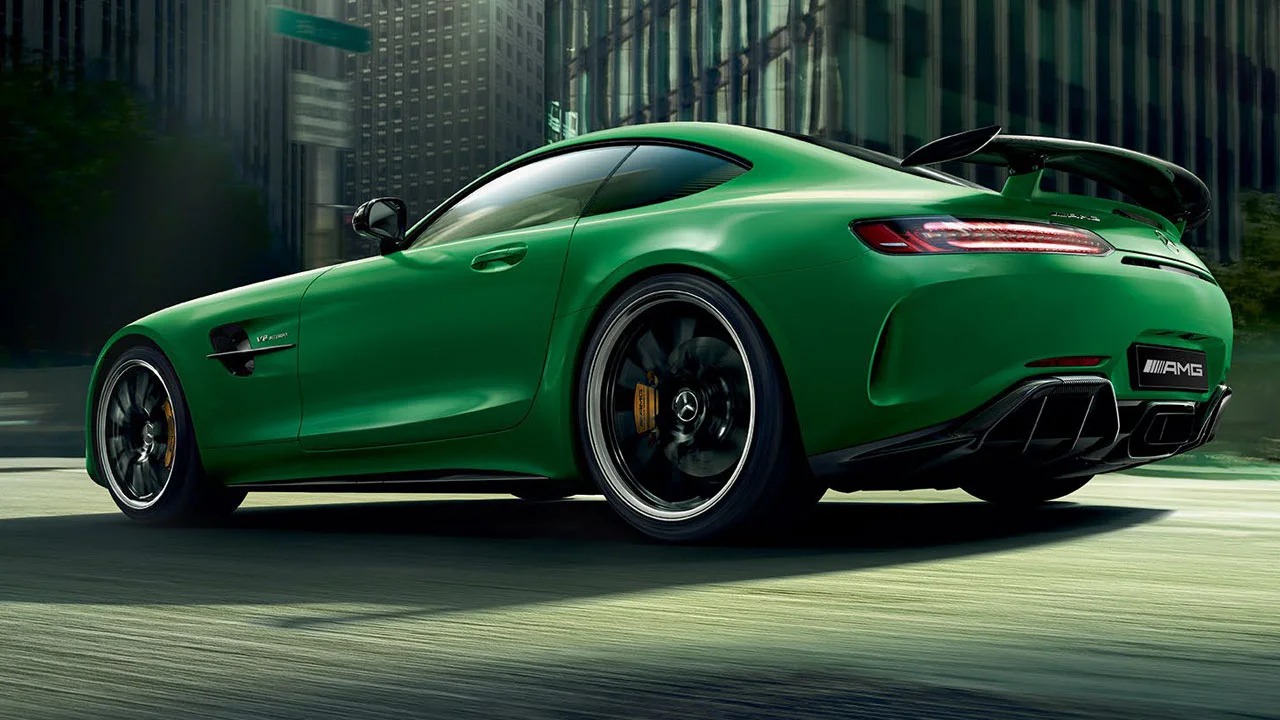 2017 mercedes-amg gt r rear left