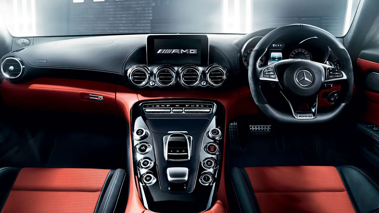 2017 mercedes-amg gt roadster interior dashboard
