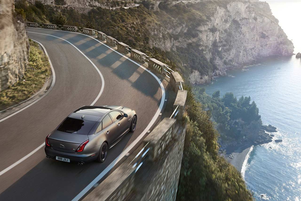 2018 Jaguar XJR575 rear top