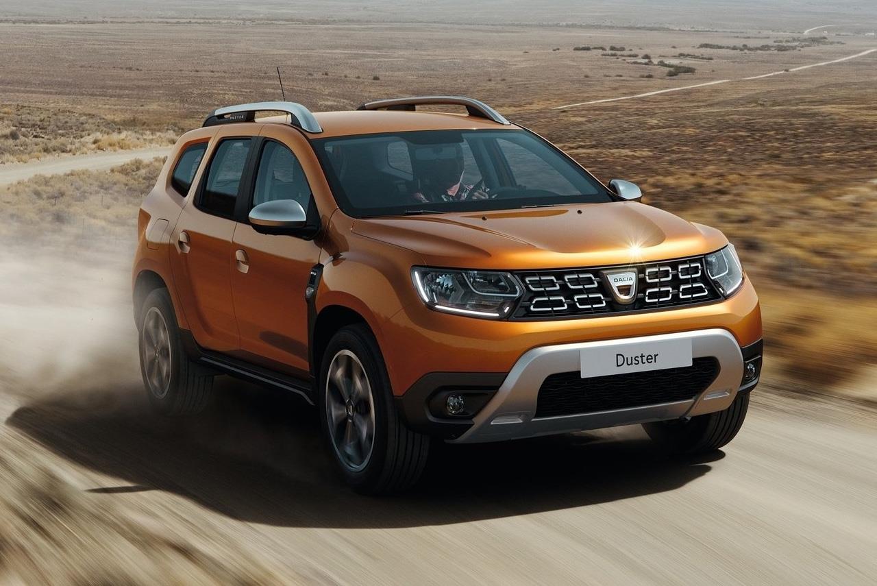 2018 dacia duster atacama orange front quarter dynamic