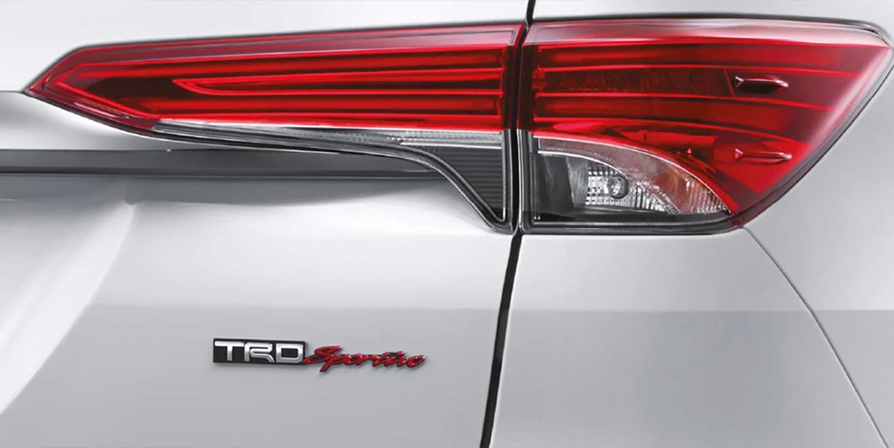Toyota Fortuner TRD Sportivo Launched in India; Priced at INR 31.01 Lakh 11 2017 toyota fortuner trd sportivo badge pr
