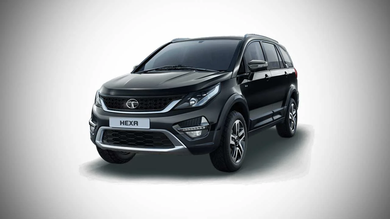 Watch Tata HEXA pull a Boeing 737-800 aircraft 20 tata hexa sky grey pr