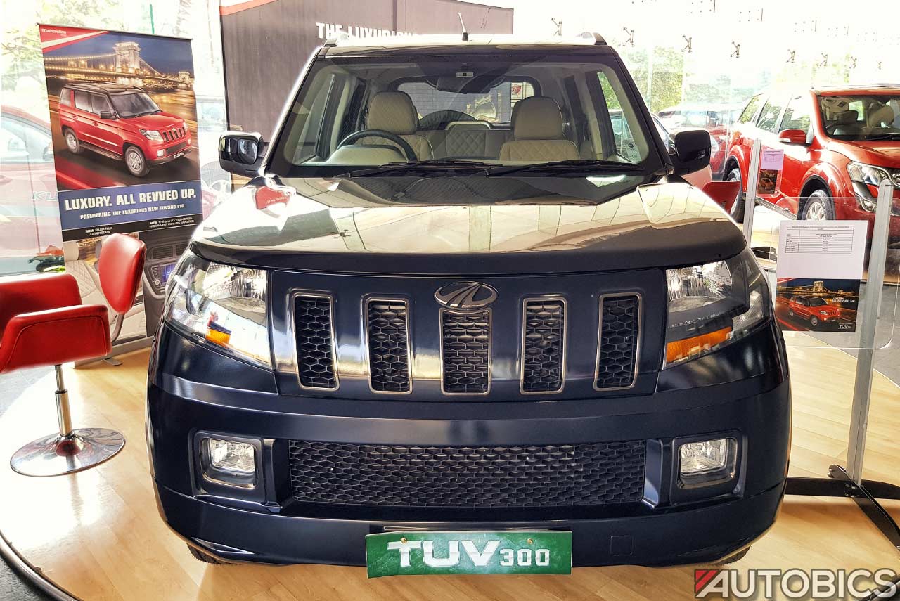 mahindra tuv 300 t10 bold black front 2017