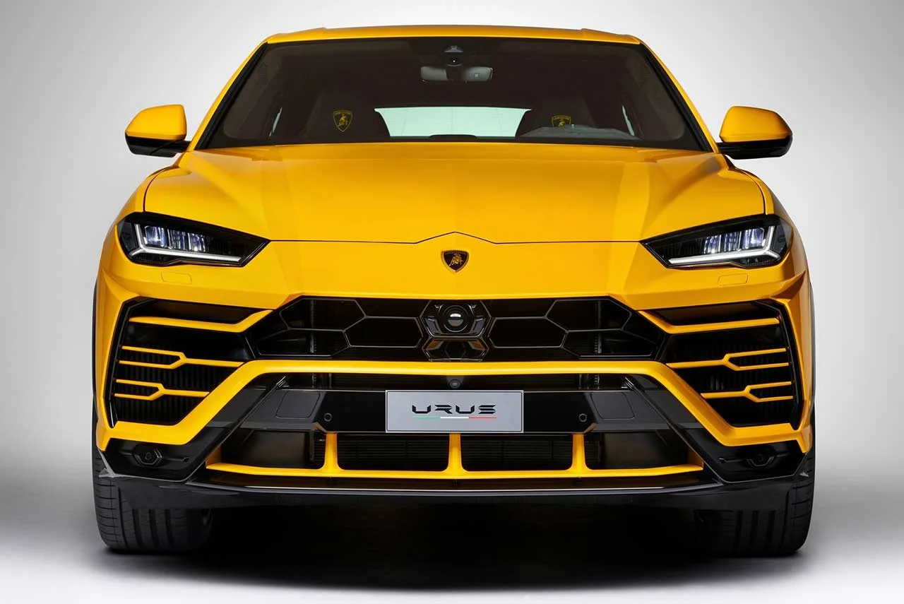 2019 Lamborghini SUV Urus Front