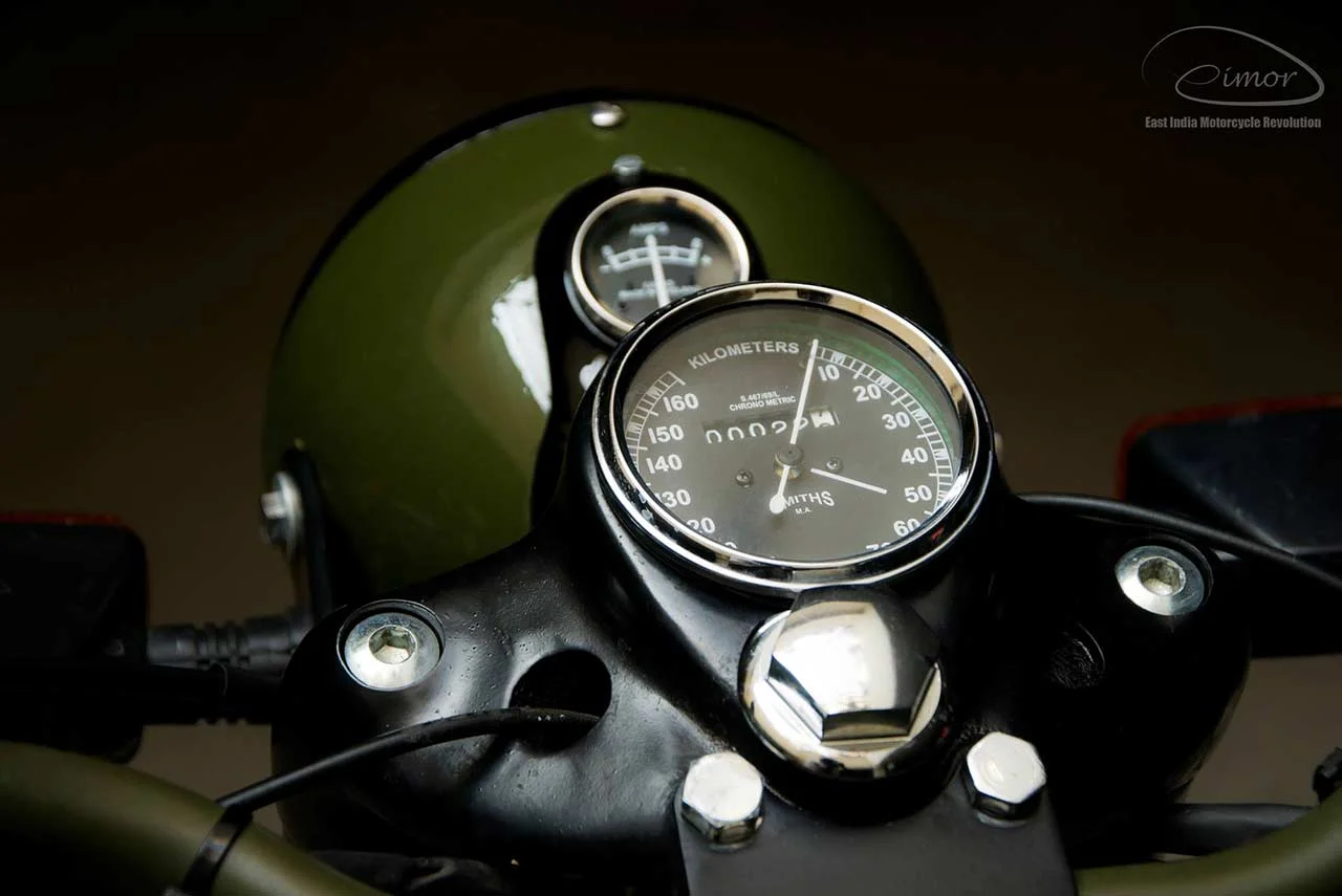 Johnnie Eimor Customs Royal Enfield Electra 2017 Front Left