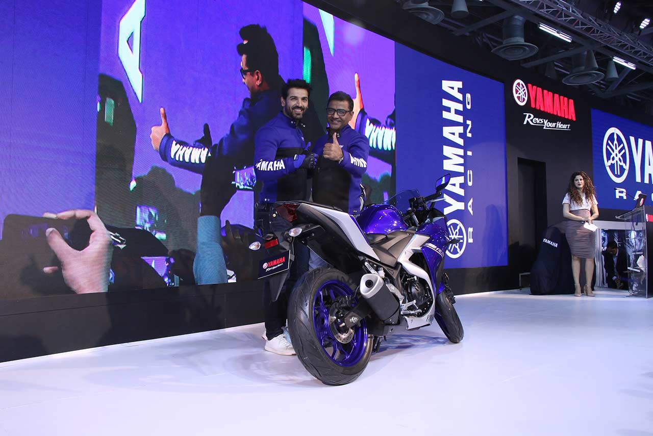 2018 Yamaha YZF-R3 John Abraham Auto Expo