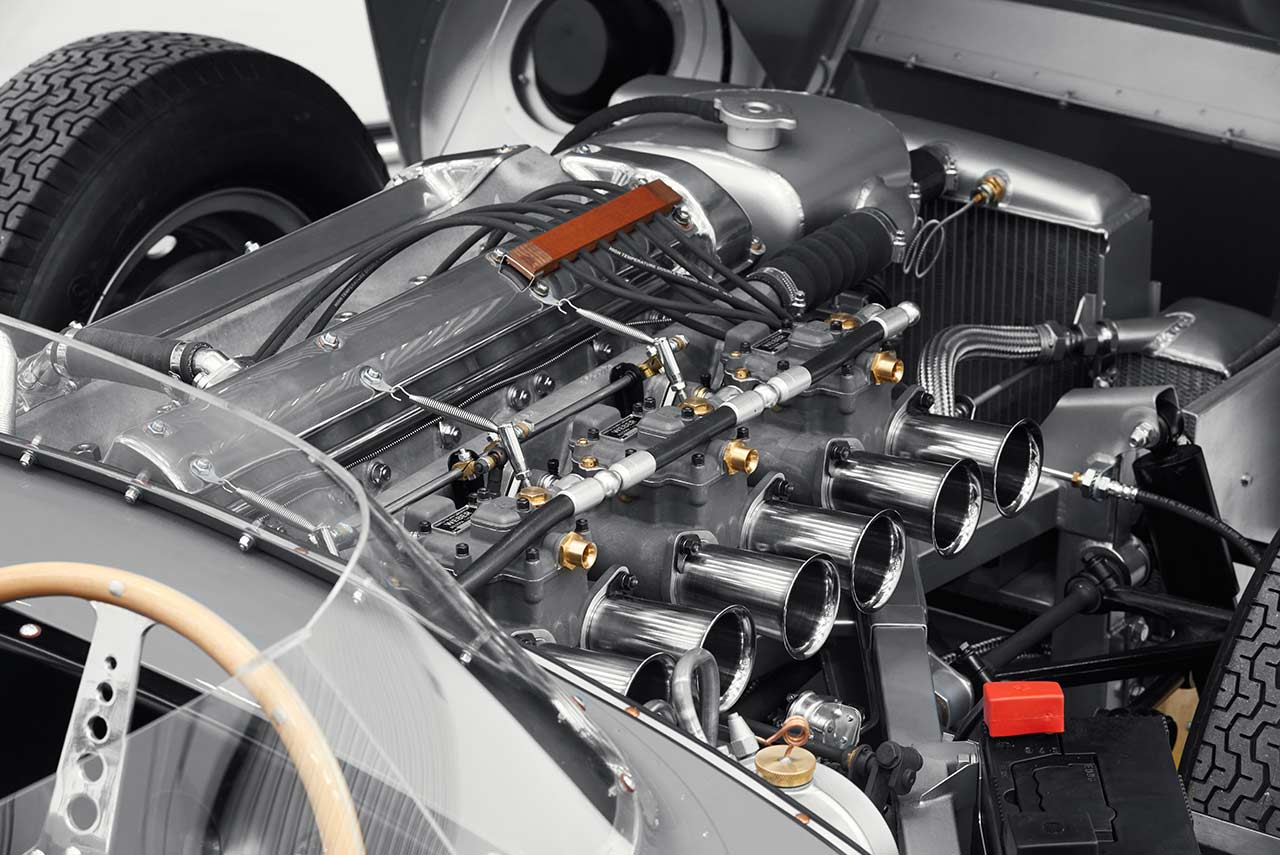 Jaguar D-Type Race Car Engine 2018