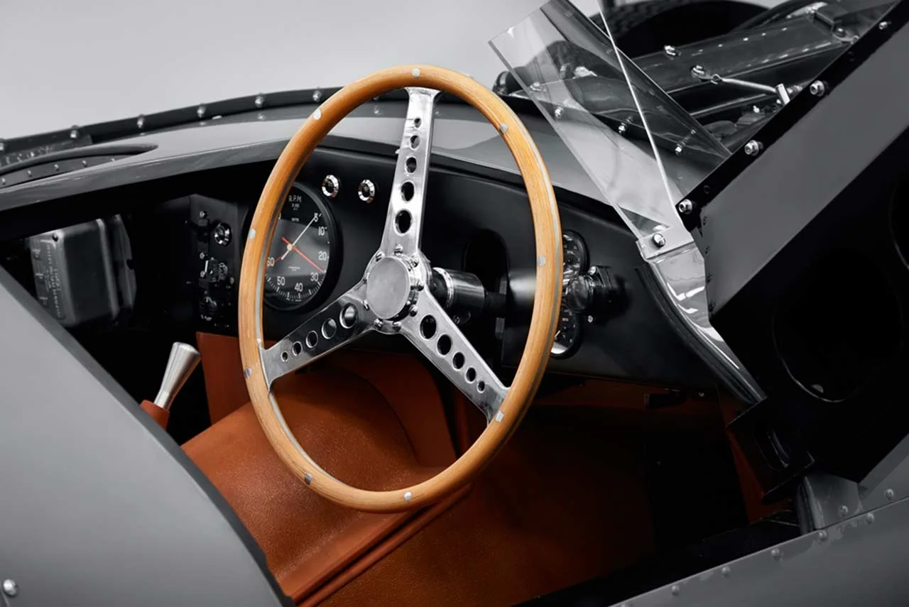 Jaguar D Type Race Car Steering Wheel 2018 AUTOBICS