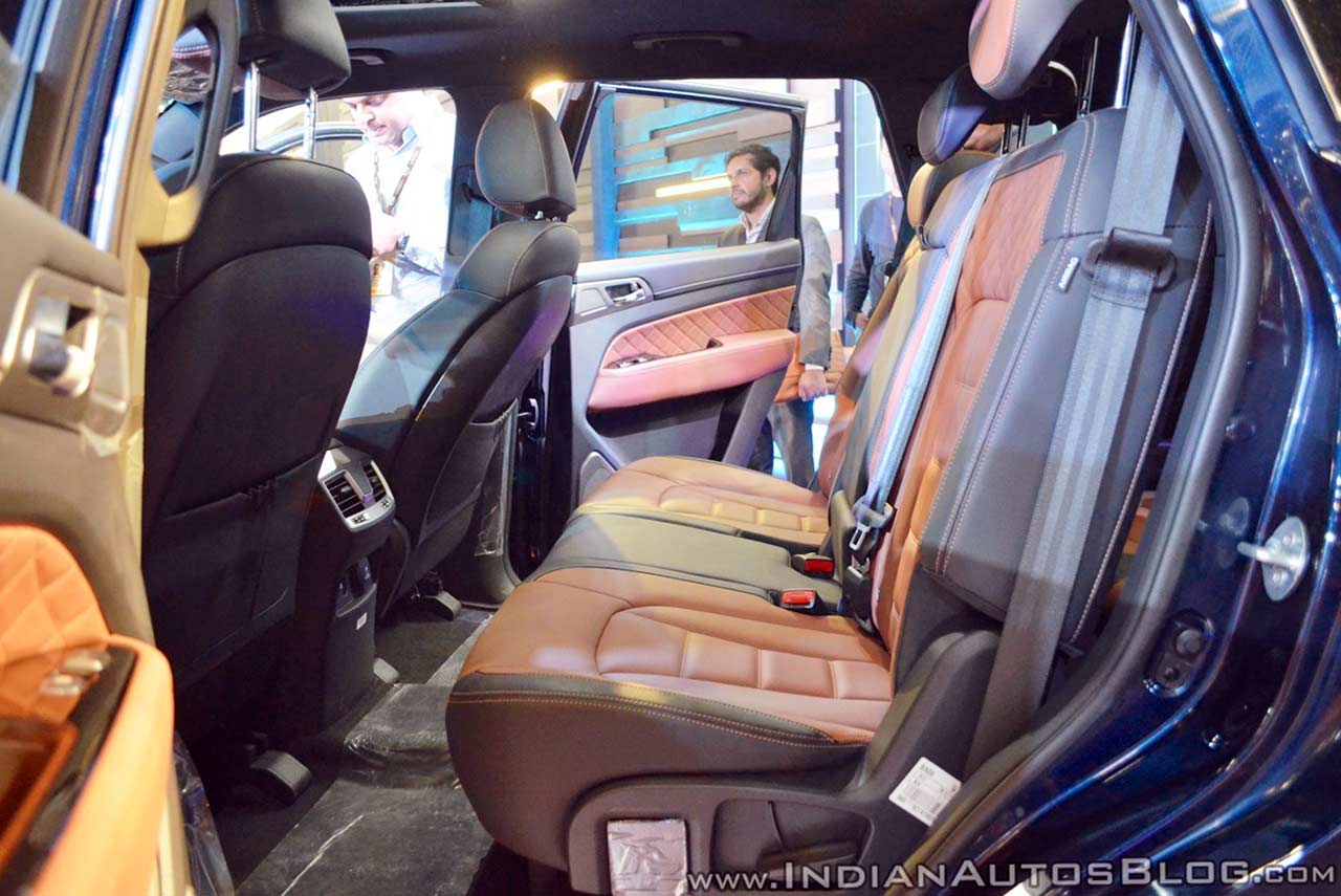Mahindra XUV700 Rexton Auto Expo 2018 IAB Rear Seats