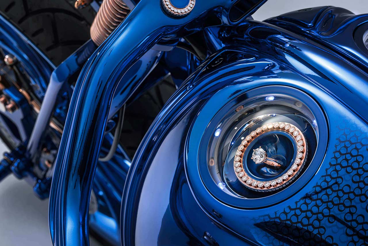 Harley-Davidson Blue Edition Custom Motorcycle Bucherer Heaven Solitaire Diamond Ring 2018