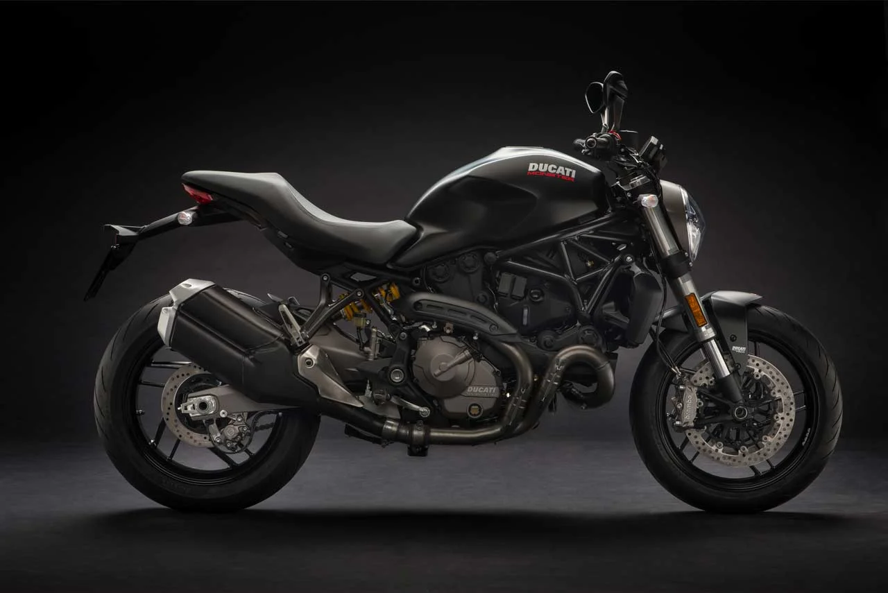Monster 821 Ducati Red with red frame and black wheels 2018