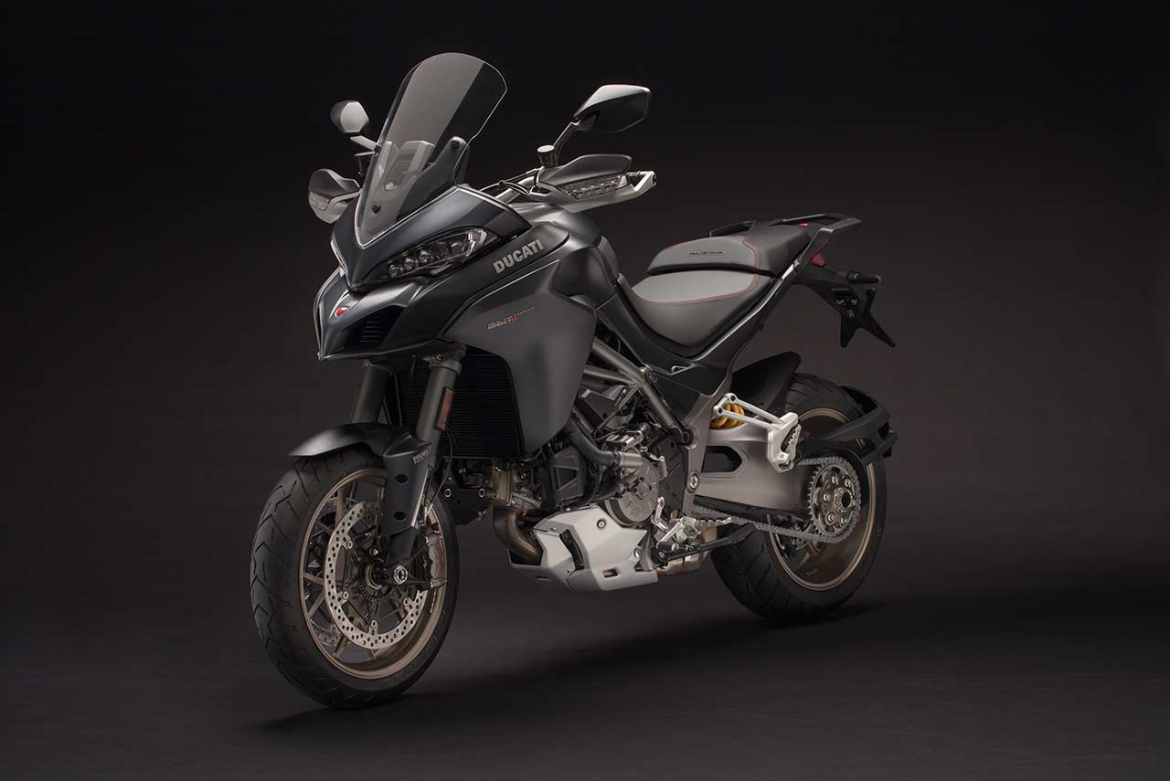 2018 Ducati Multistrada 1260 S Black Front Right