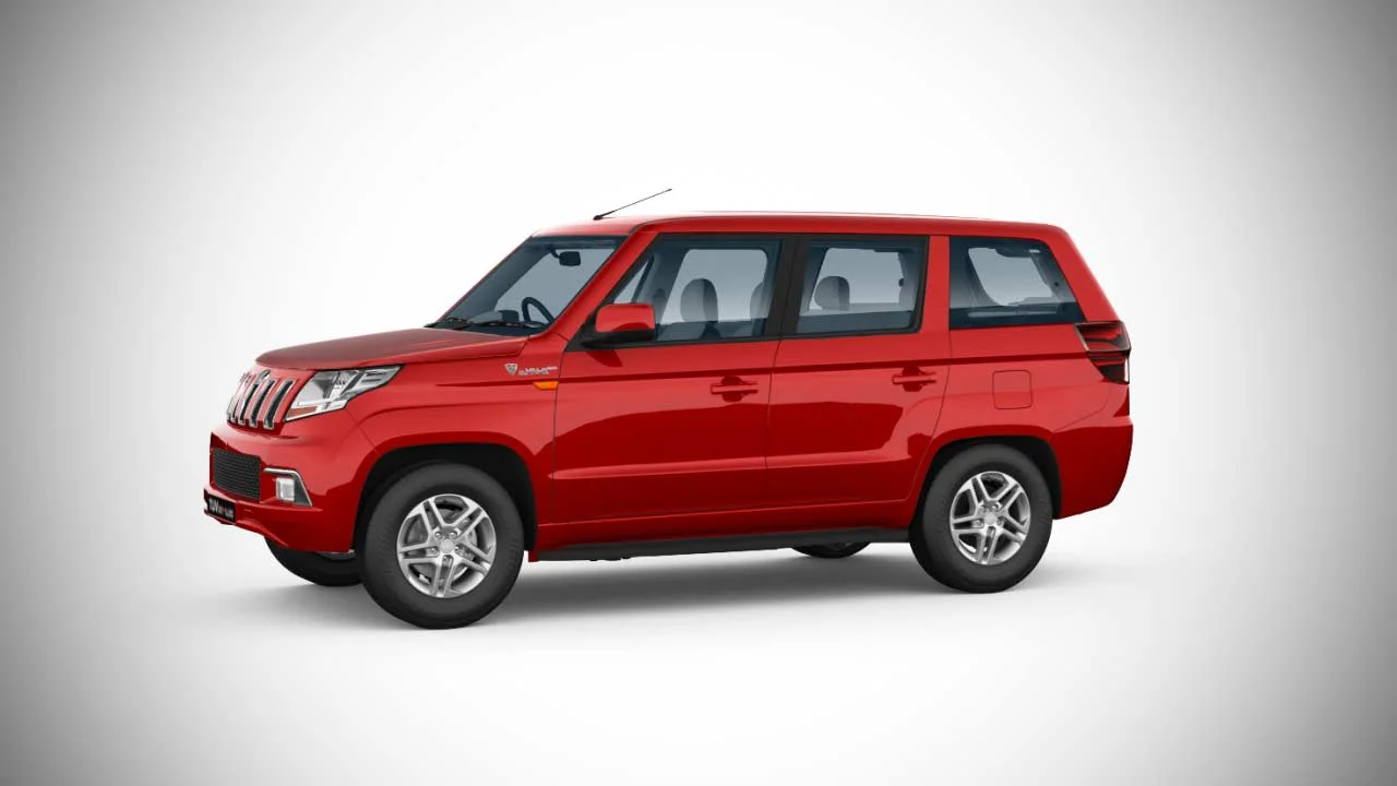 Mahindra TUV300 Plus launched in India; Priced at INR 9.47 Lakh 6 Mahindra TUV300 Plus Dynamo Red 2018