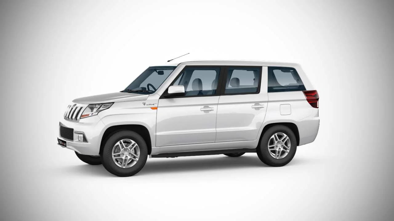 Mahindra TUV300 Plus launched in India; Priced at INR 9.47 Lakh 5 Mahindra TUV300 Plus Glacier White 2018