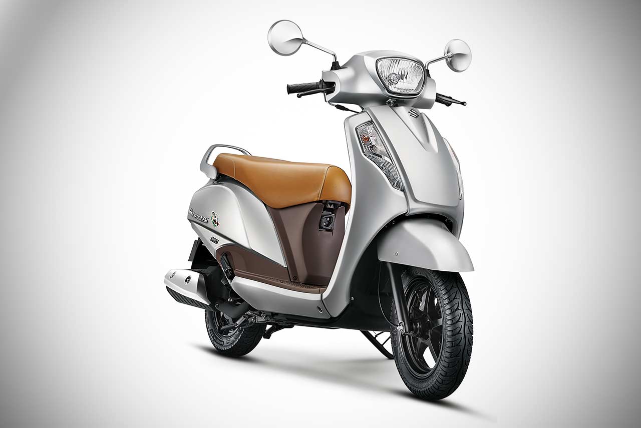 Suzuki Access 125 Special Edition Metallic Sonic Silver