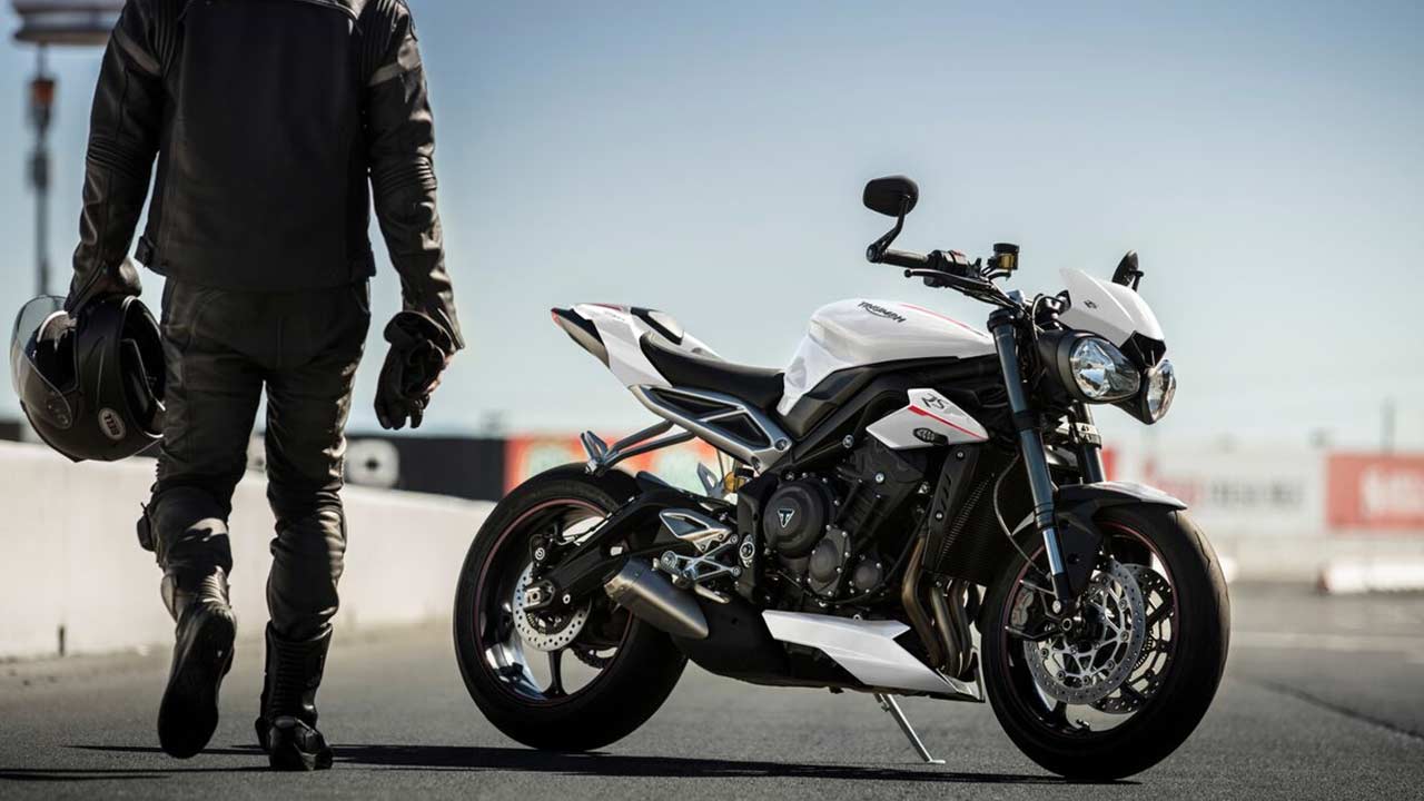 2017 Triumph Street Triple RS Crystal White India