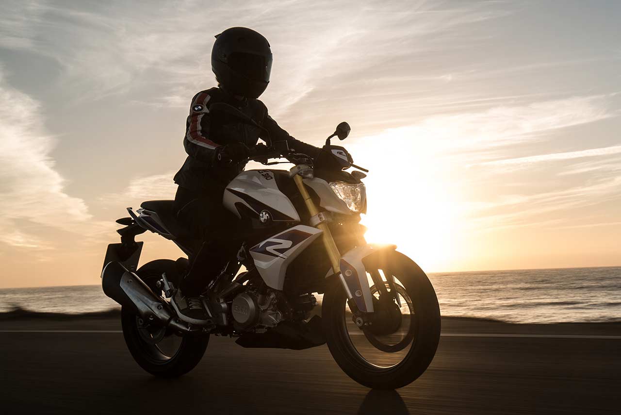 BMW G 310 R Side Evening 2018