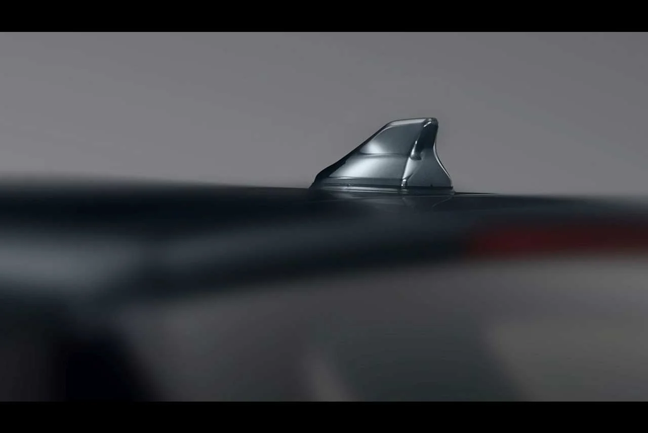 Mahindra Marazzo Shark Fin Antenna 2018