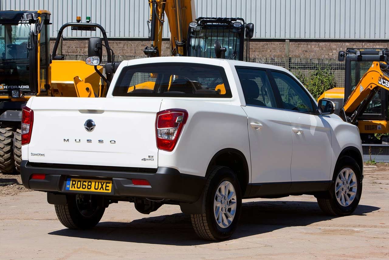 SsangYong Musso EX Grand White Rear Quarter 2018