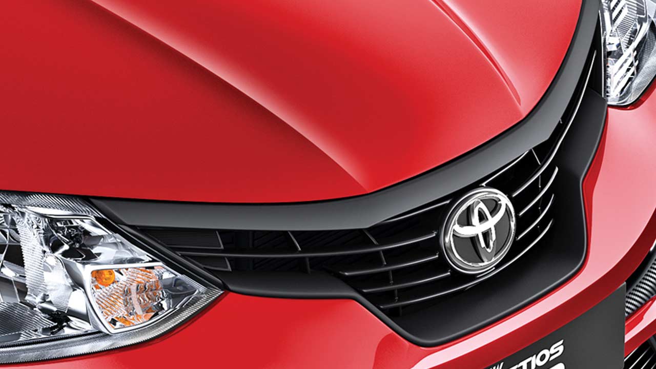 Toyota Etios Dual Tone Front Grille 2018