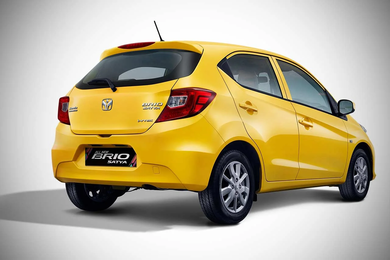 All-New Honda Brio makes world debut at the Gaikindo Indonesia International Auto Show (GIIAS) 2018; Brio RS variant also showcased 11 2018 Honda Brio Satya Rear Quarter