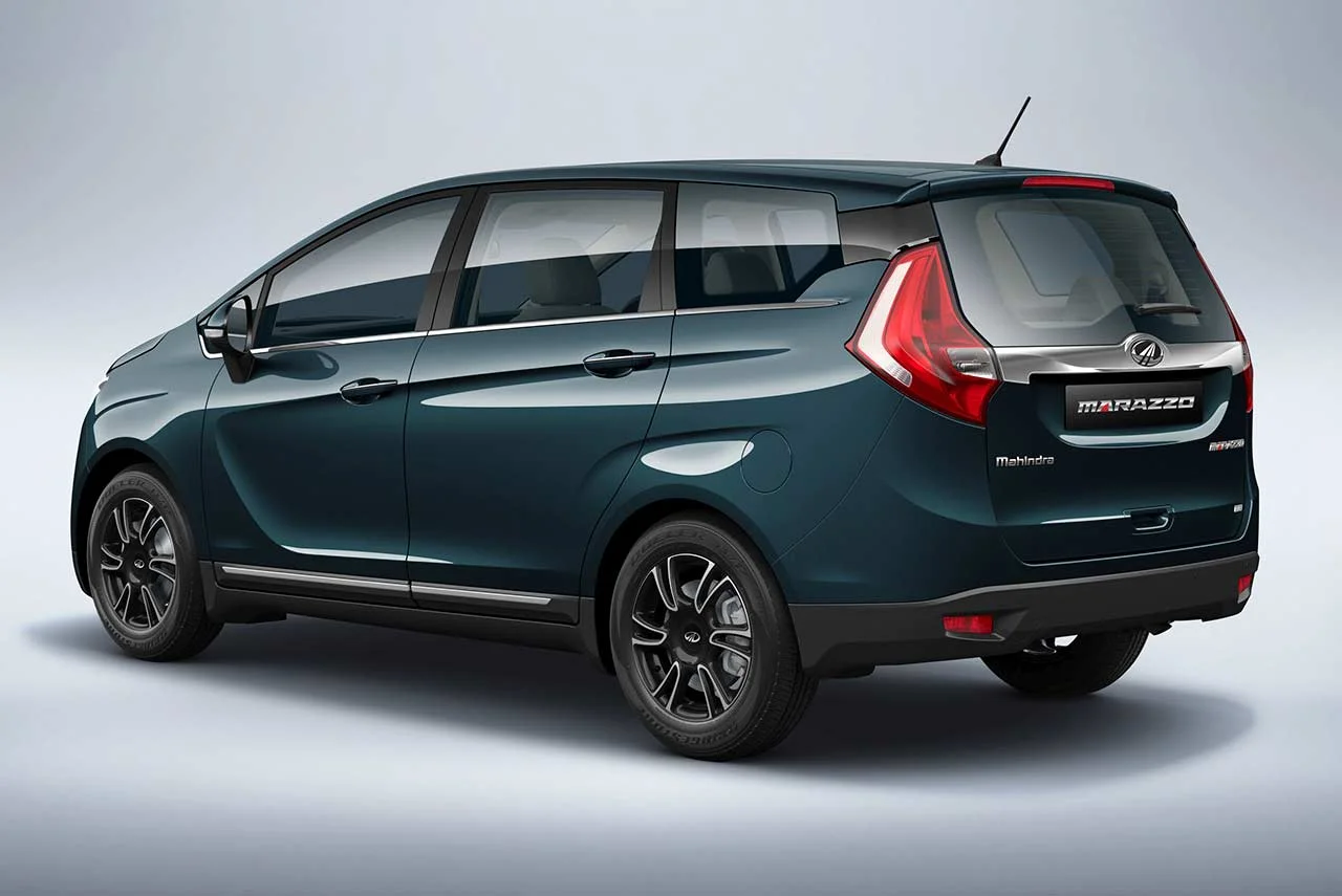 Mahindra Marazzo Rear Quarter 2018