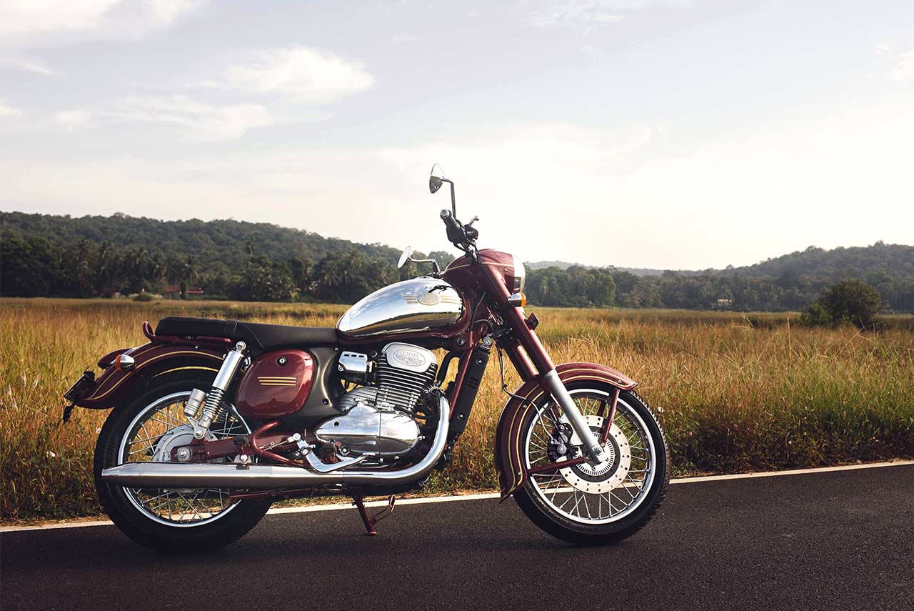 2018 Jawa Motorcycle Maroon | AUTOBICS
