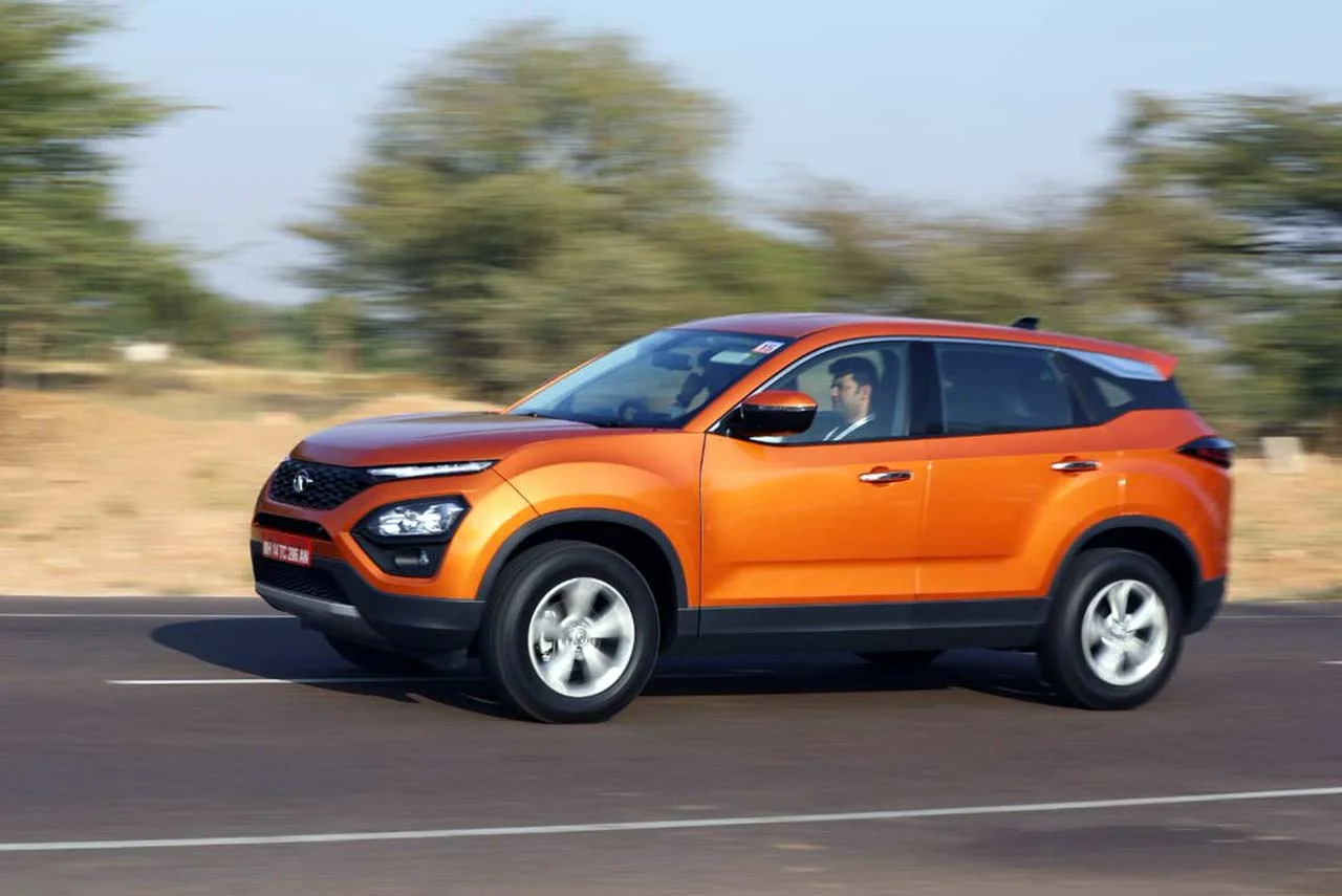 Tata Harrier Front Left 2018