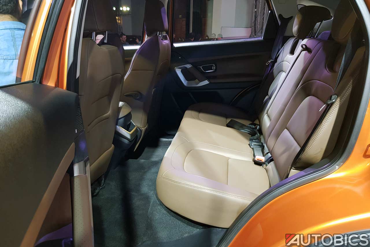 Tata Harrier Rear Legroom 2019