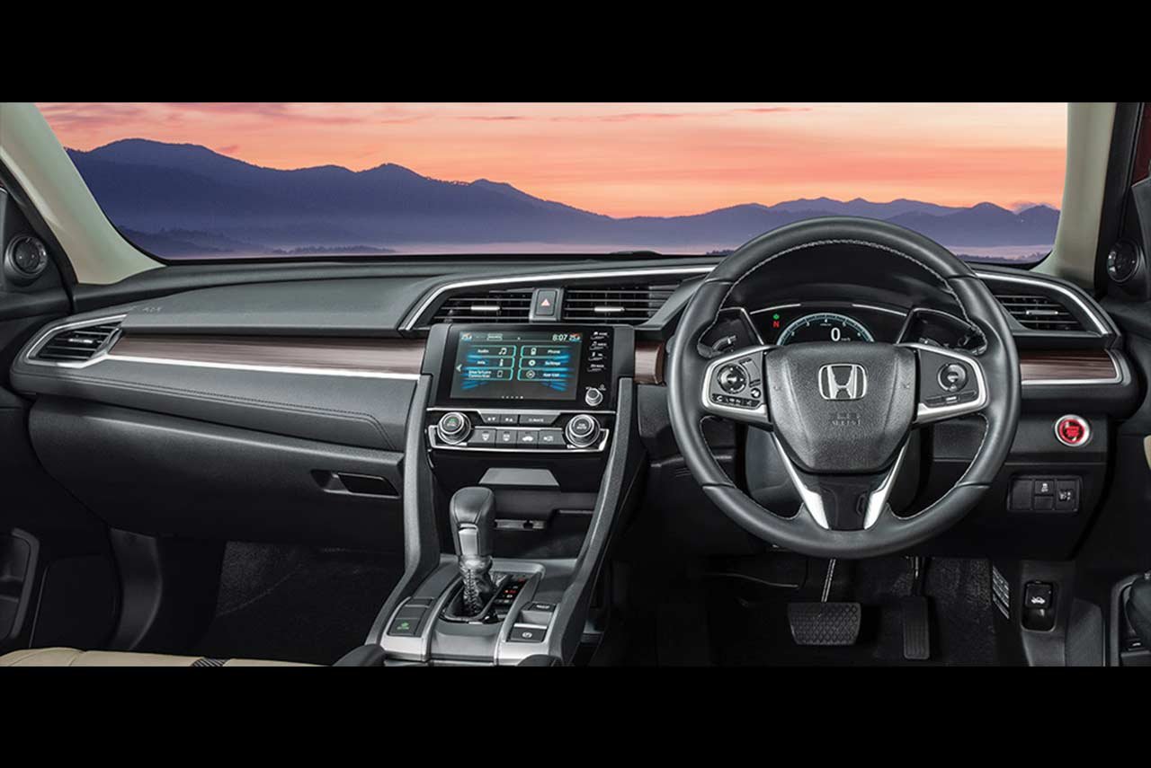 Honda Civic Interior-6 | Car Dealership in Philadelphia